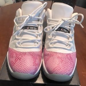 Gently worn Girl Jordan 11 Retro Lows
